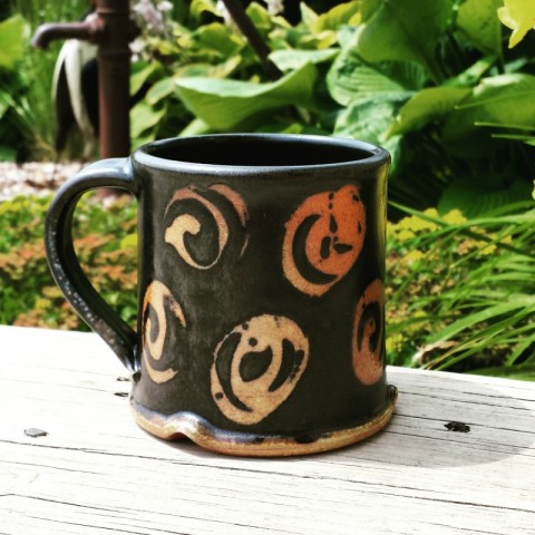 1black spiral mug